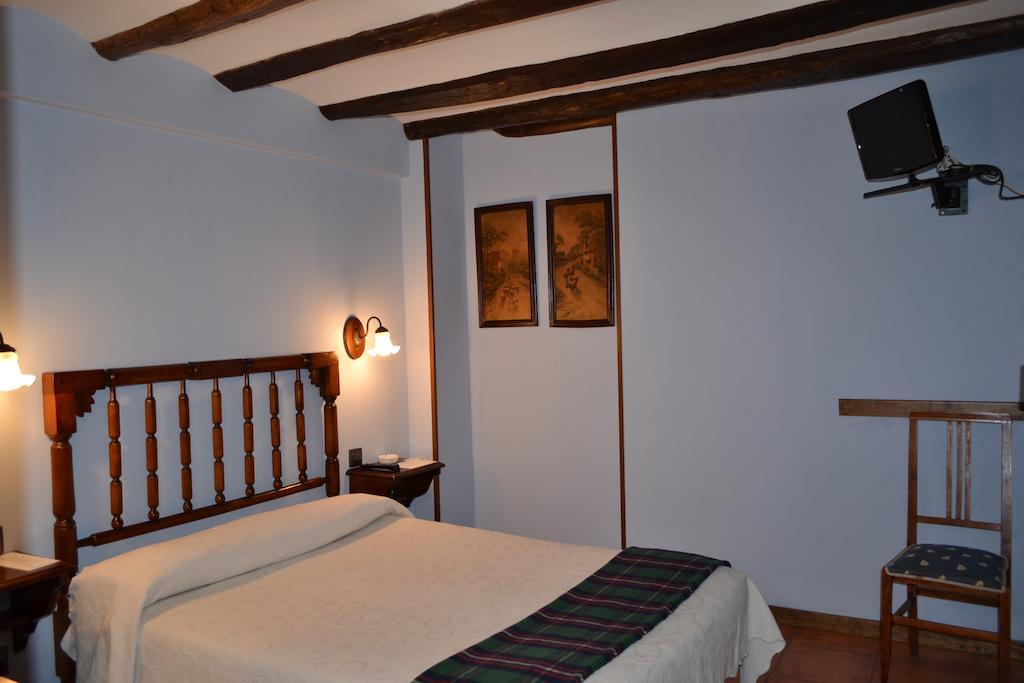 Hostal Santa Agueda Tarazona Rum bild