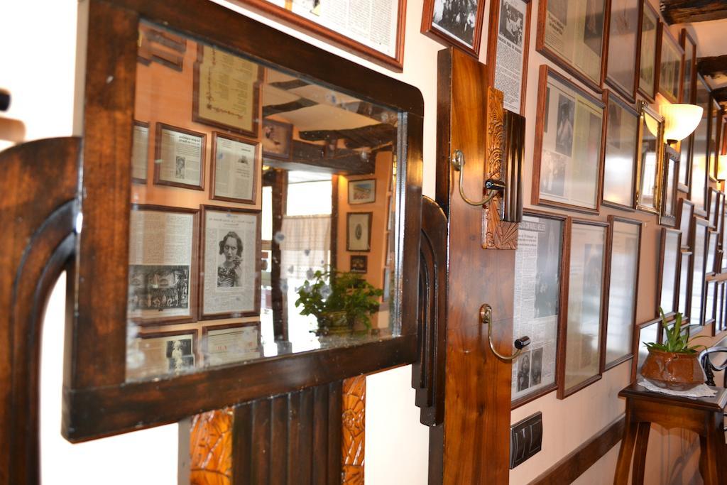 Hostal Santa Agueda Tarazona Exteriör bild